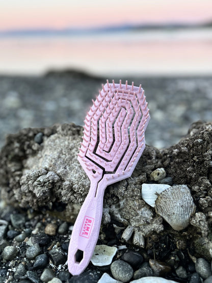 ArcticGlow™ Scalp Therapy Brush