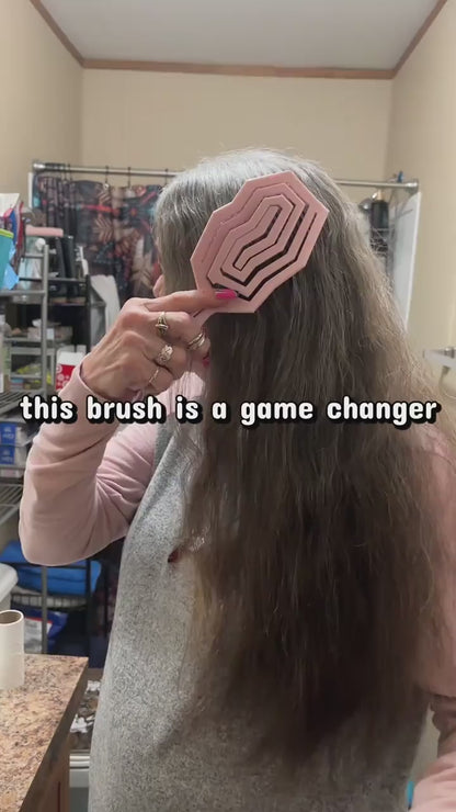 ArcticGlow™ Scalp Therapy Brush